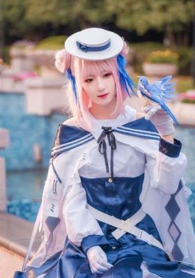 年轻的老师hd
